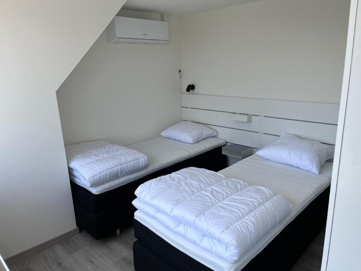 אוסטבורח Comfortabele Woning Met Omheinde Tuin Aan Water Voor 12 P מראה חיצוני תמונה